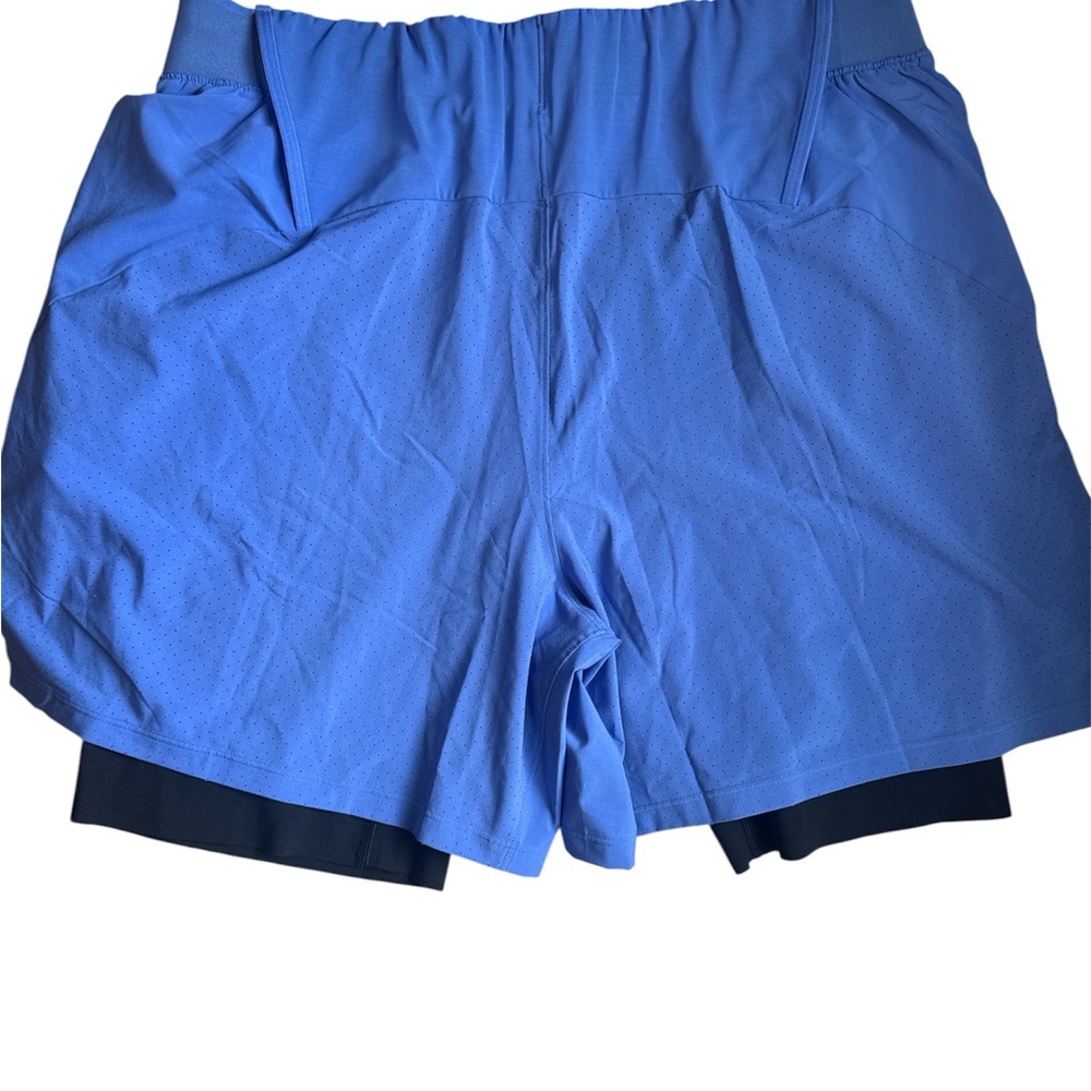 lululemon athletica Men’s Vented Tennis shorts 6” Size L - Picture 2 of 4